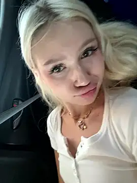 XXX chat uživo modela Kiss_Auroraa