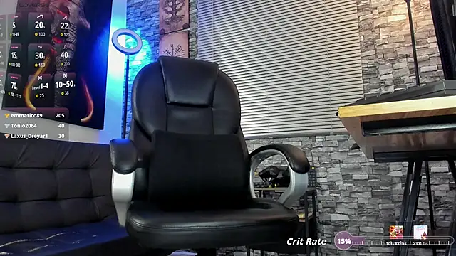 Nicolas_Fellener Chat XXX in diretta