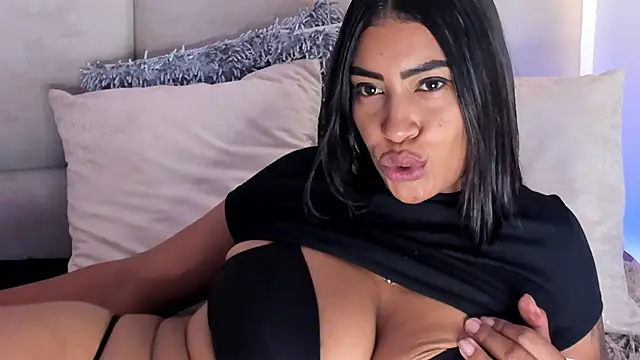 Chat +18 de AmberMoss1 ao vivo