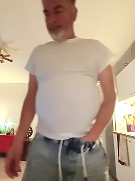 eruzam59000 Adlı Modelin Web Kamerası Şovu