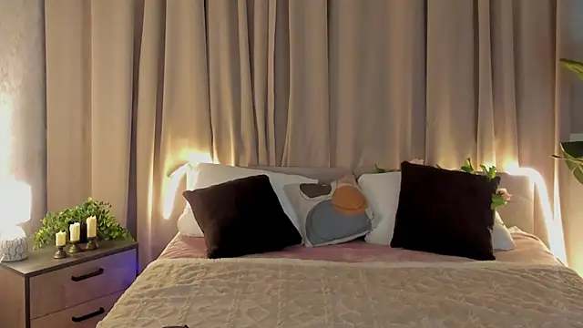 LeticiaRomano 라이브 XXX 채팅