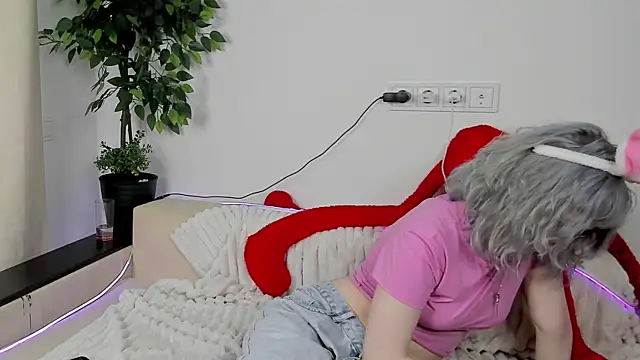 EdythElswick live XXX chat