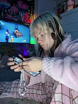 Cutiepiespanks Live XXX-chat