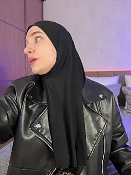 SugarDanger Chat XXX in diretta