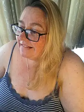 Iceprincess2bad4u: απευθείας συνομιλία ΧΧΧ