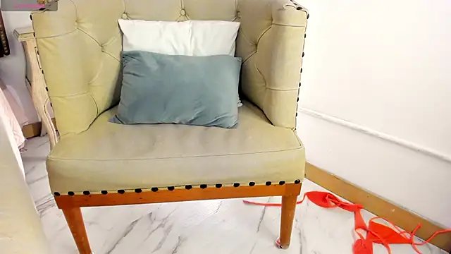 scarlett_d_ville – webcam-show