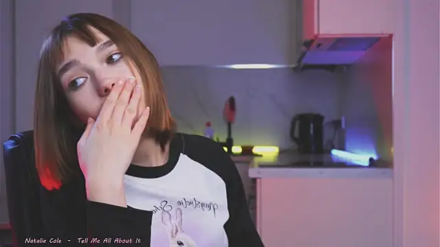 Chatroom XXX en direct de Leyla_crsh