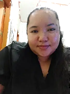 LianaCruzado's Webcam Show