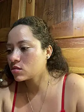 Chat +18 de Jannieth ao vivo