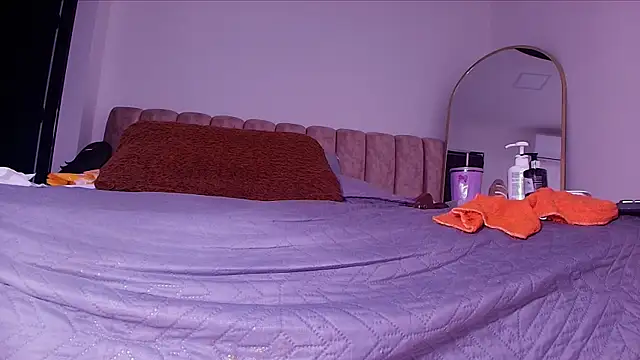 _linda_milk_ Webcam-Show