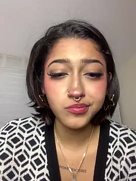 LilithMonetteのライブXXXチャット