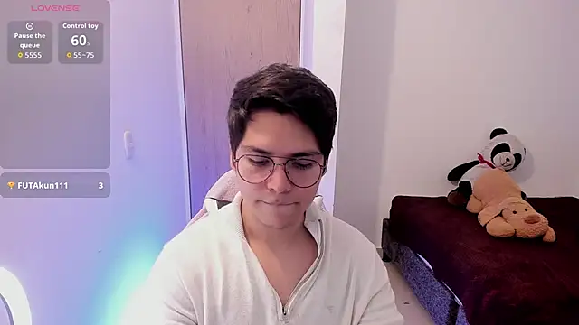 Asta_YunoXXX webkamerás műsora