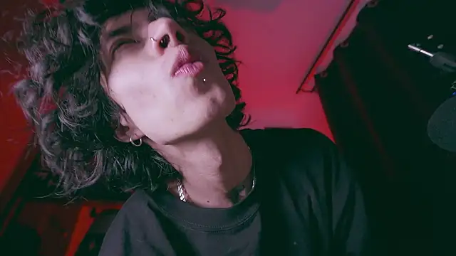 Olliver___yのライブXXXチャット