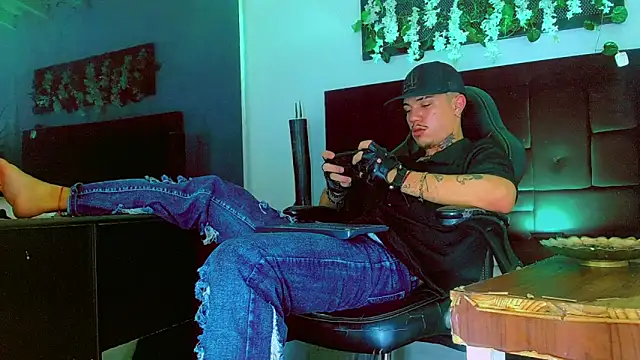 عرض كام HannibalLester