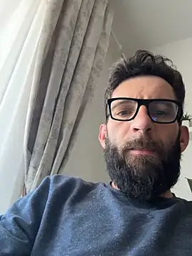 Pertunjukan Kamera Web Michel_huge