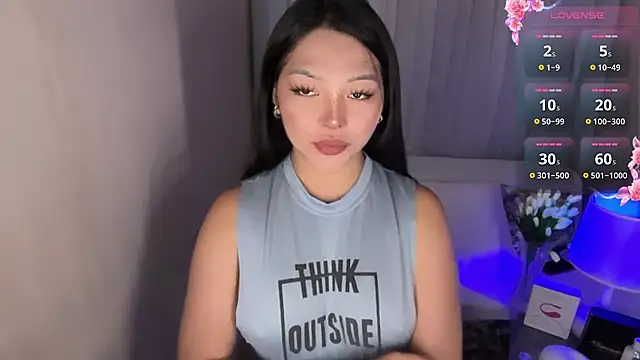 Chat +18 de SUPERHOT_SHANTAL ao vivo