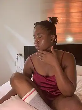 دردشة MISSMAYSROOM الجنسية المباشرة