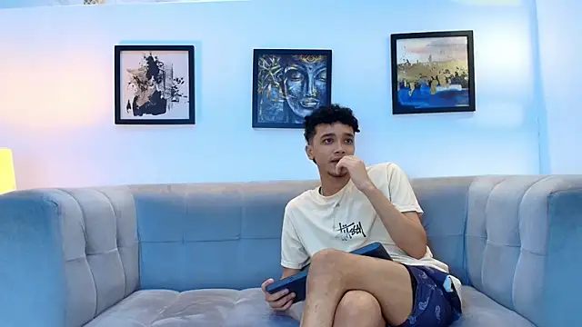 YOUNG_BOYS_HELL webkamerás műsora