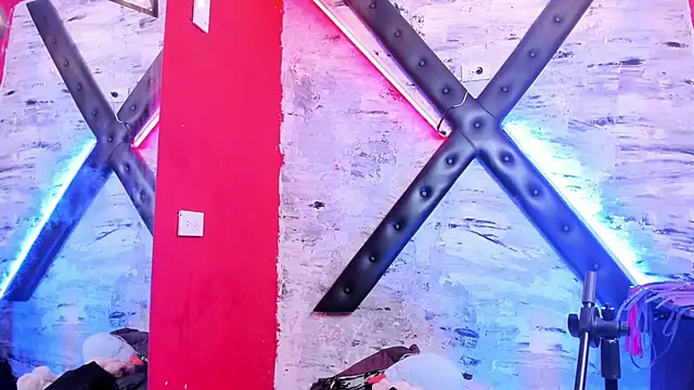 Charlotte_Bms7 Chat XXX in diretta