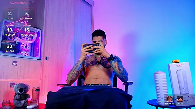 Asmodeus_bael_'s Live XXX Chat