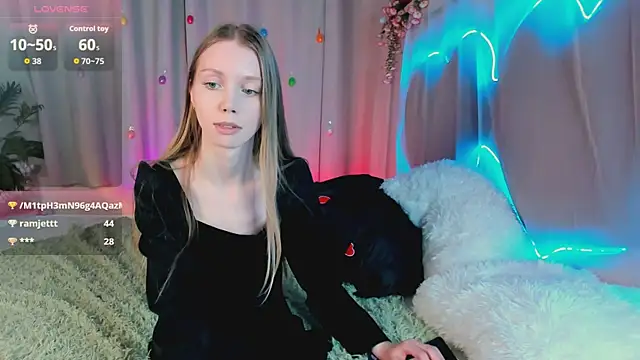 lada2k4 Live XXX Chat