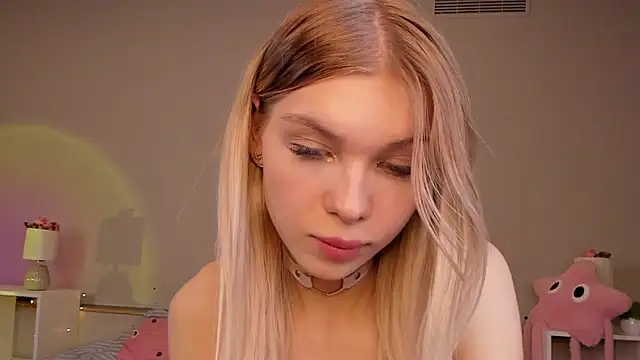 Blondy_Fina Webcam-Show
