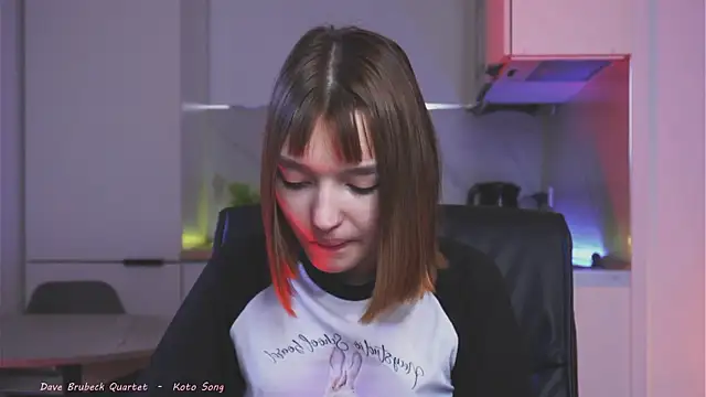 Leyla_crsh Adlı Modelin Canlı XXX Sohbeti