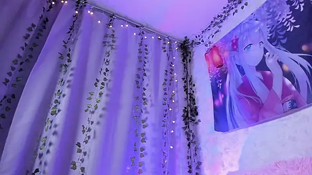 LuckySexyDoll Adlı Modelin Canlı XXX Sohbeti