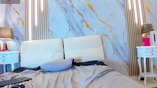 Tiifany_Baker live XXX chat