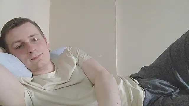 your_andy: вебкам-шоу