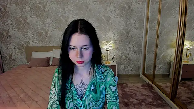 VioletHarme live XXX chat