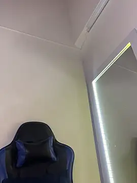 Maddie_7 Chat XXX live