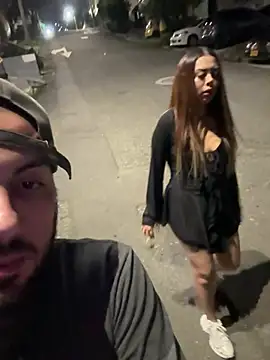 عرض كام lindaandtony