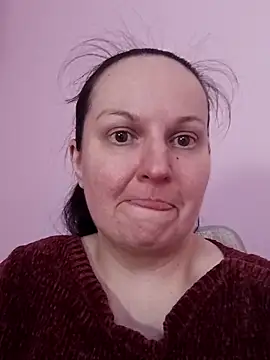 BustyLadyAlma 라이브 XXX 채팅