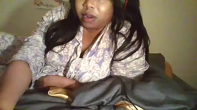 angeliquebelcali Show in webcam