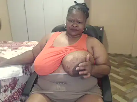 Chat +18 de sweetnoziexx ao vivo