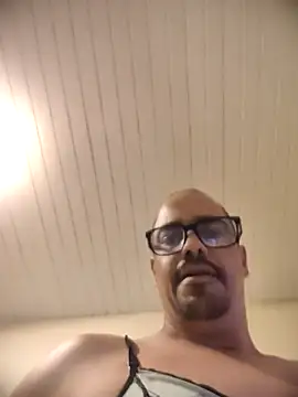 Show de webcam de IncomingEssence478