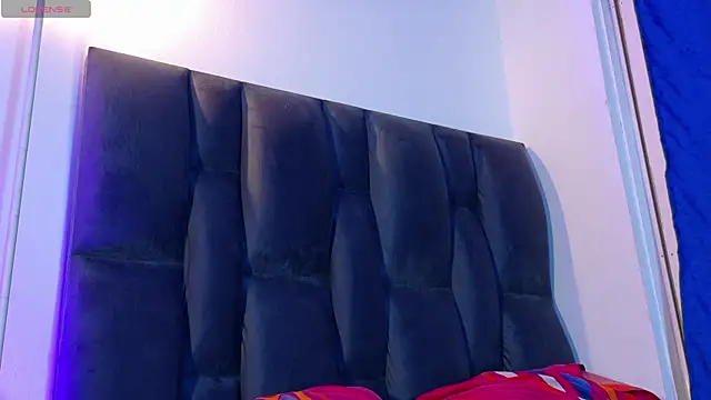 lui_x_dust live XXX chat