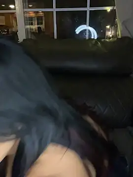 LittleMissEeve's Live XXX Chat