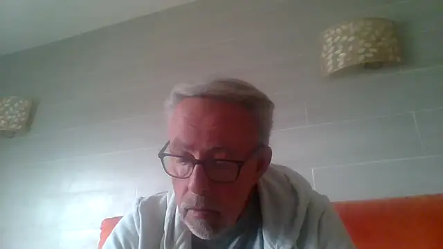 tuggy59 即時 XXX 聊天