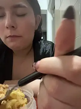 Chat +18 de cotton_07 ao vivo