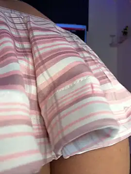 Helen_Vidall Chat XXX in diretta