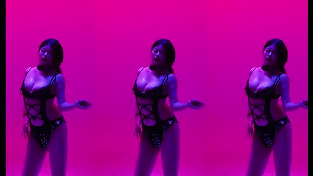 ATY-1315 Chat XXX in diretta