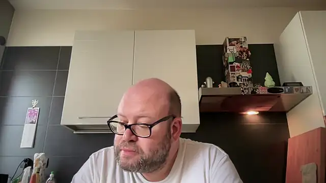 theitalianbear Pertunjukan Webcam