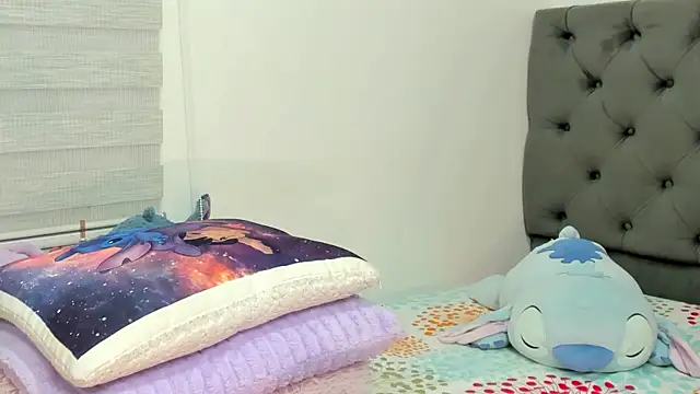 Elizabeth_18_ 라이브 XXX 채팅