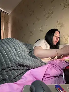 دردشة Naughtbaby_2025 الجنسية المباشرة