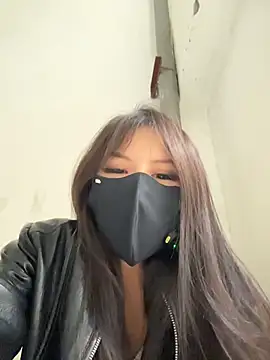 Carlin-yiyi's Webcam Show