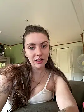 MariiD Adlı Modelin Canlı XXX Sohbeti