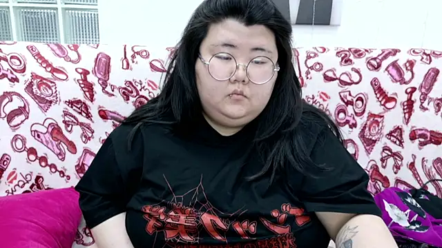 Nadine_asian: απευθείας συνομιλία ΧΧΧ