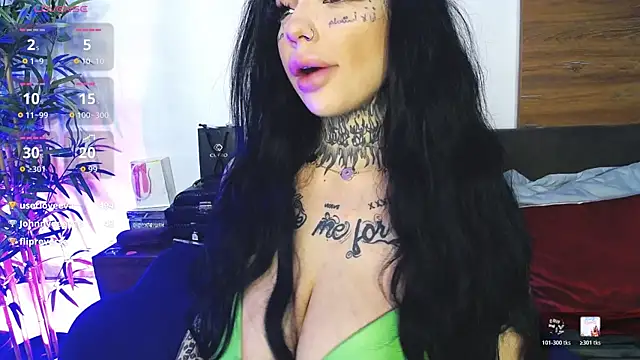 CreamyInkky_: онлайн-секс-чат